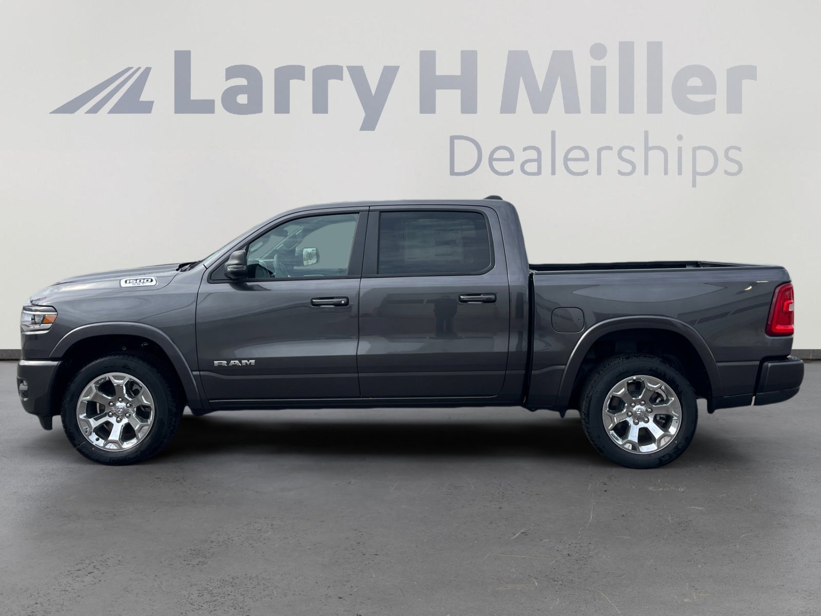 New 2025 RAM 1500 Big Horn image 2