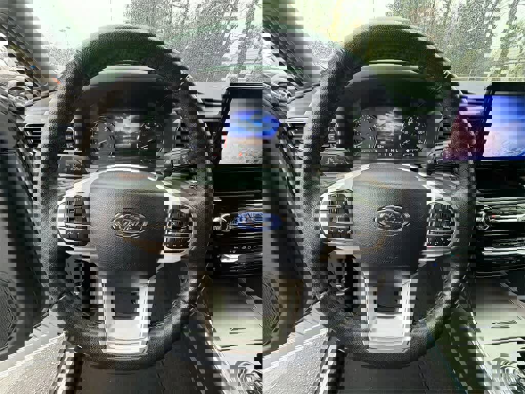 Certified 2023 Ford Explorer Limited image 23