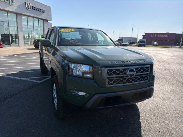 Used 2024 Nissan Frontier SV w/ SV Convenience Package RWD image 4