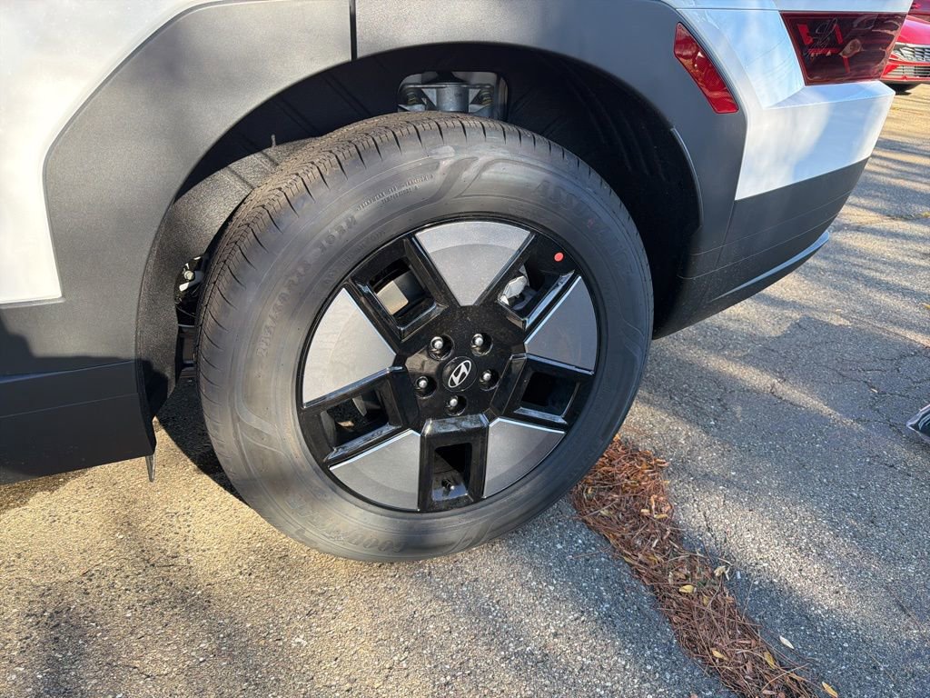 New 2026 Hyundai Santa Fe SE image 12