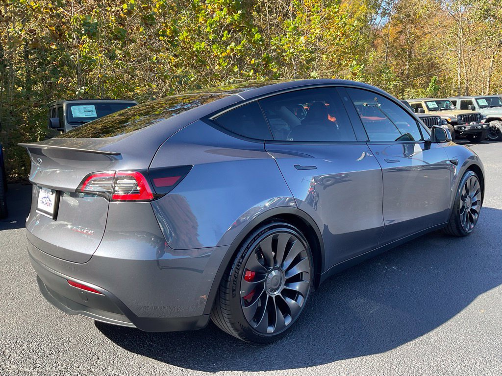 Used 2023 Tesla Model Y Performance AWD/4WD image 6
