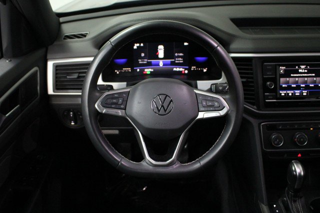 Used 2022 Volkswagen Atlas Cross Sport SE image 25