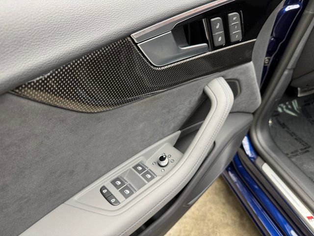 Used 2025 Audi S5 Premium Plus image 11