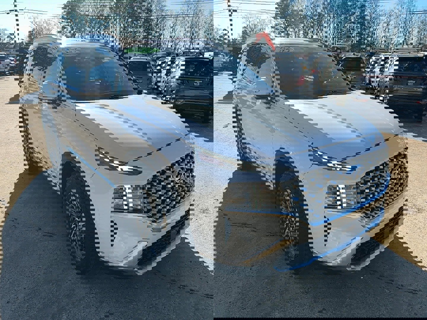 Used 2021 Hyundai Santa Fe SEL w/ Convenience + Premium Package image 3