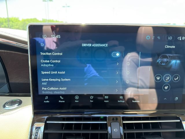 Used 2024 Lincoln Navigator Premiere AWD/4WD image 42