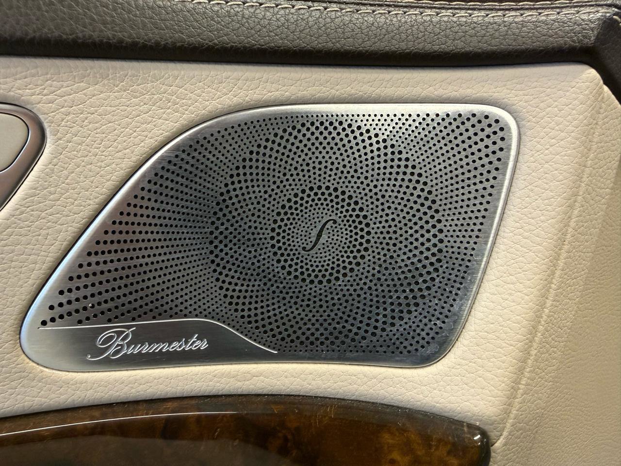 Used 2015 Mercedes-Benz S 550 4MATIC Sedan image 29