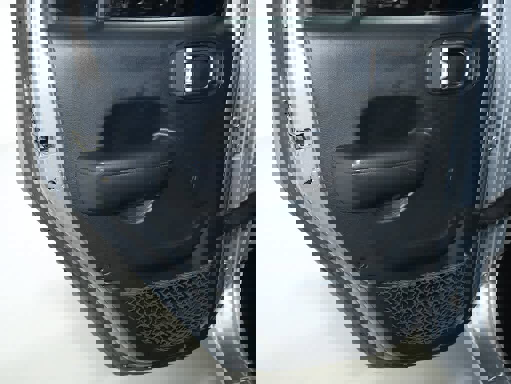 Used 2018 Jeep Wrangler Unlimited Sport S image 14