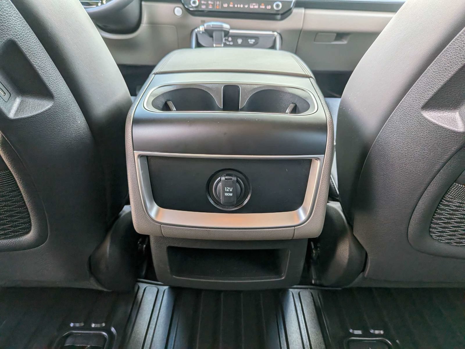 Used 2026 Kia Carnival FWD image 15
