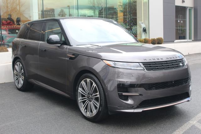 Used 2025 Land Rover Range Rover Sport Dynamic SE image 10