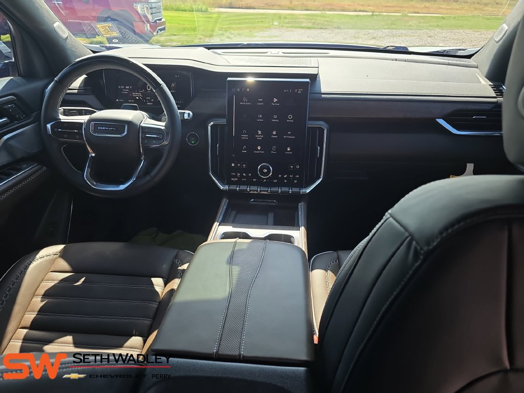 Used 2026 GMC Acadia Denali Ultimate AWD/4WD image 9