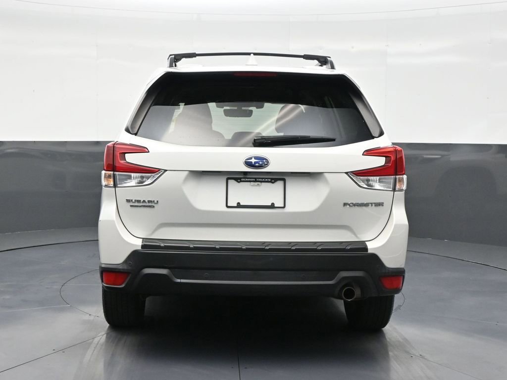 Used 2019 Subaru Forester Limited image 4
