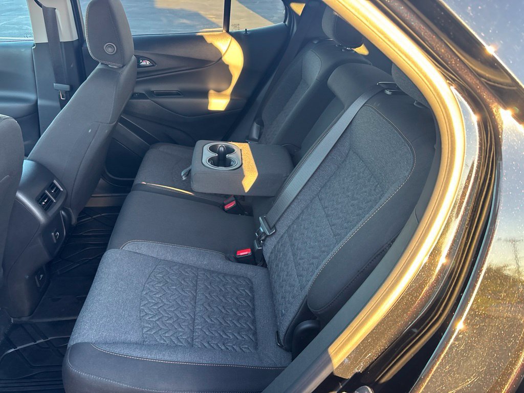 Used 2024 Chevrolet Equinox LT FWD image 28