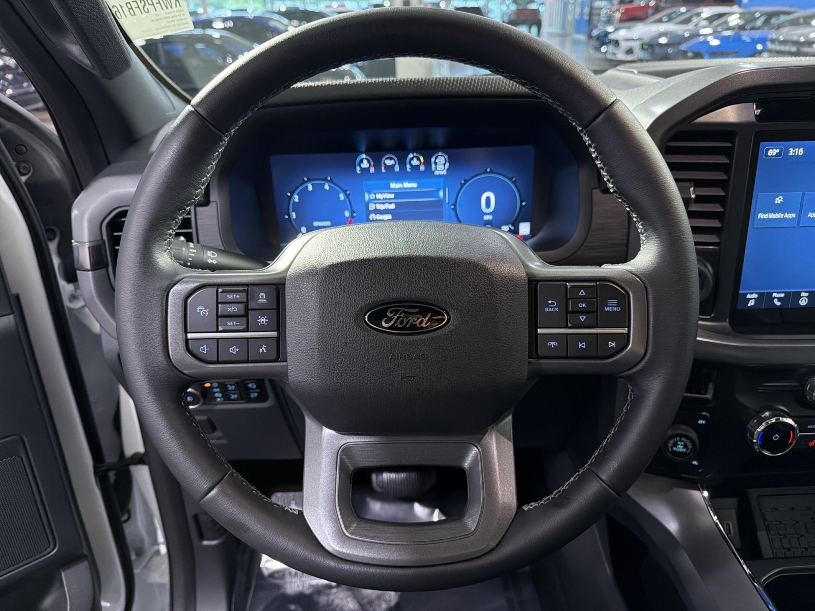 Used 2025 Ford F150 XLT w/ Equipment Group 302A MID AWD/4WD image 27
