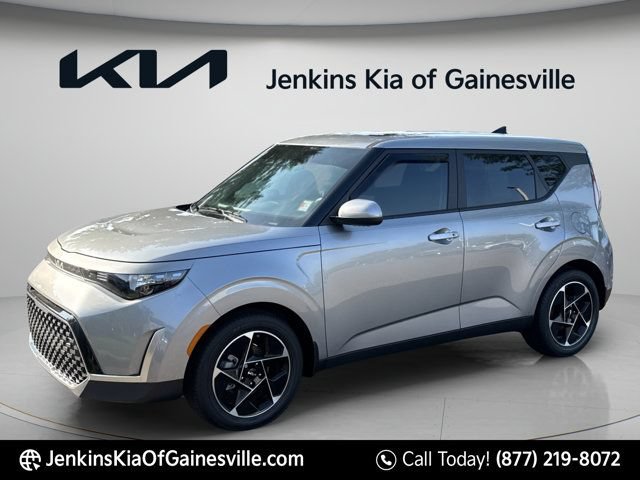 Used 2025 Kia Soul EX FWD image 3