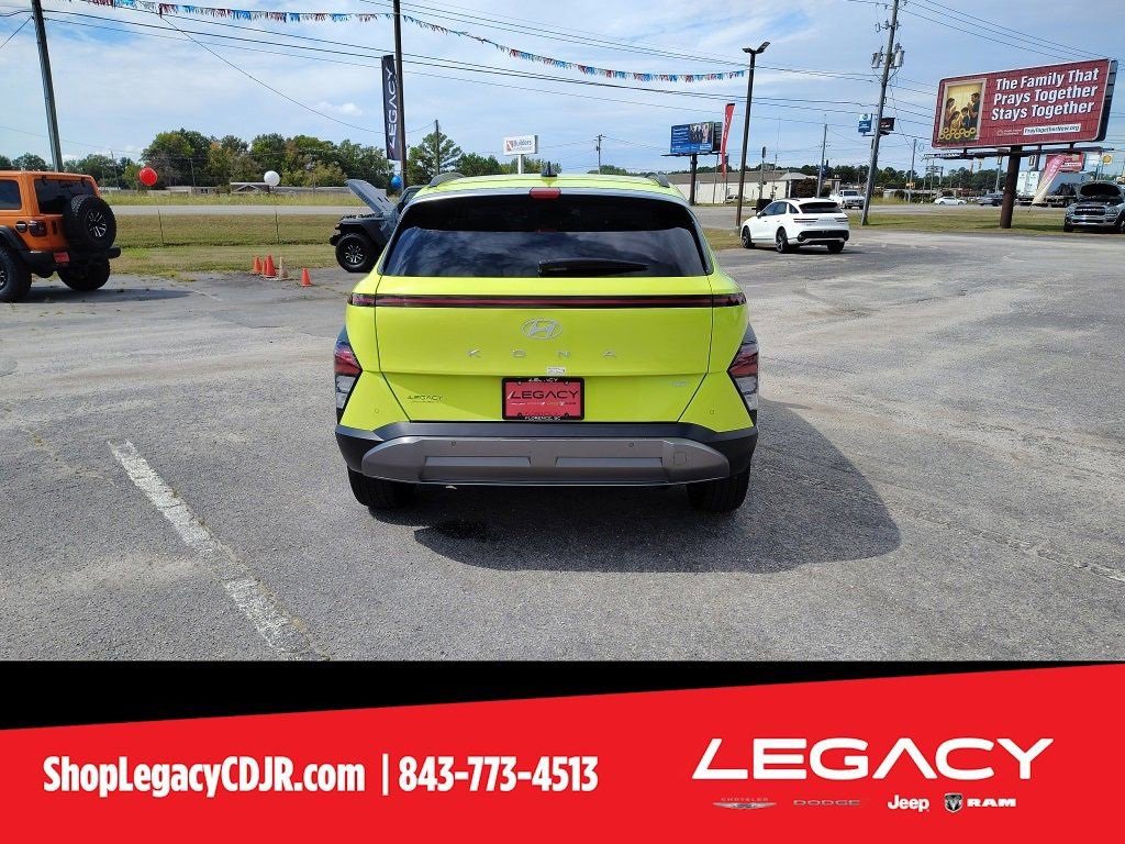 Used 2024 Hyundai Kona Limited image 7