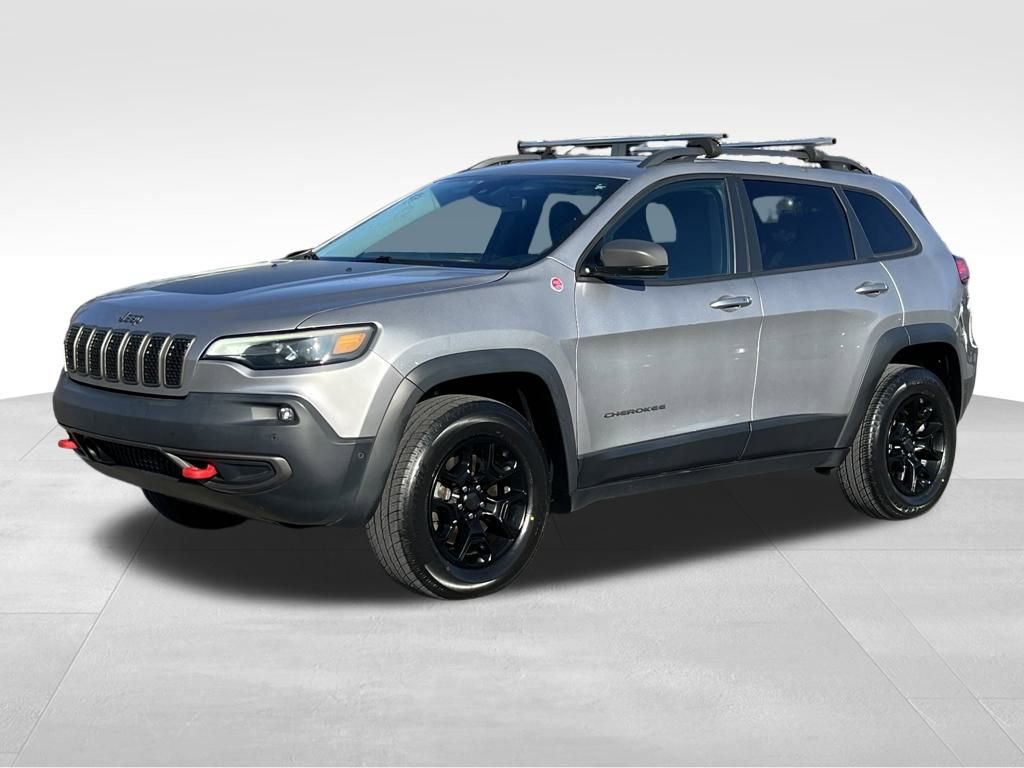 Used 2019 Jeep Cherokee Trailhawk video 2