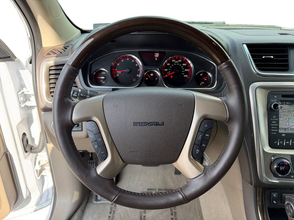 Used 2016 GMC Acadia Denali AWD/4WD image 18