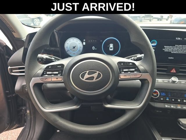 Certified 2024 Hyundai Elantra SEL FWD image 9