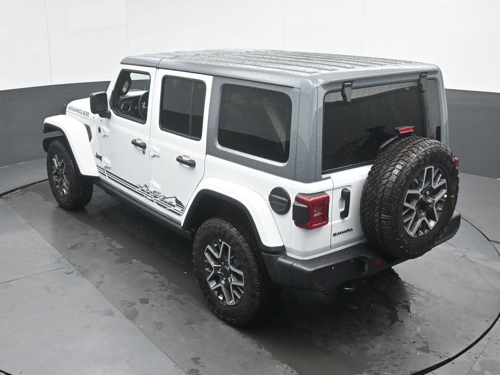 New 2026 Jeep Wrangler Unlimited Sahara w/ Rockslide Package AWD/4WD image 40