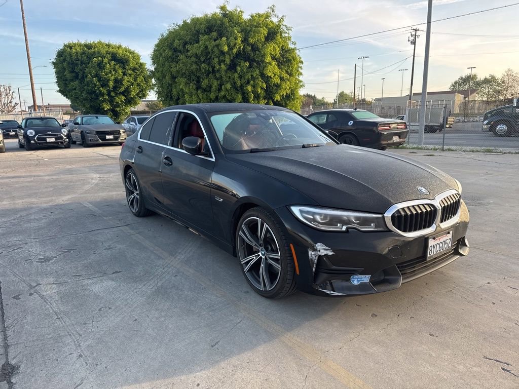 Used 2022 BMW 330e w/ Driving Assistance Package image 8