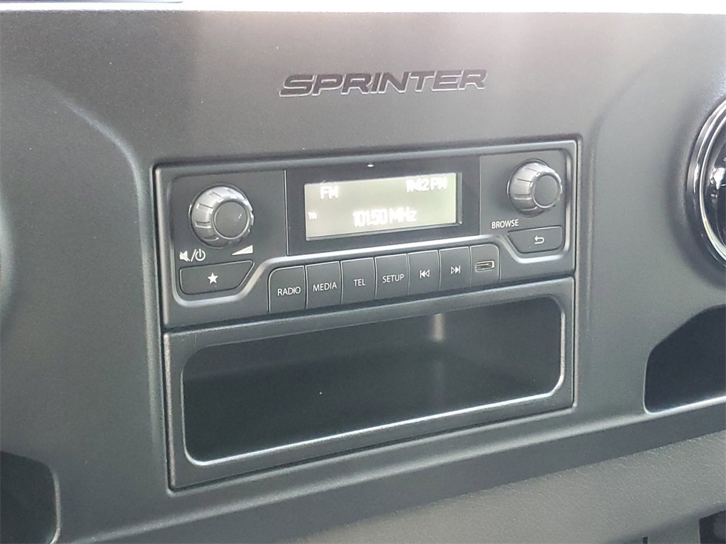 Used 2025 Mercedes-Benz Sprinter 2500 image 20