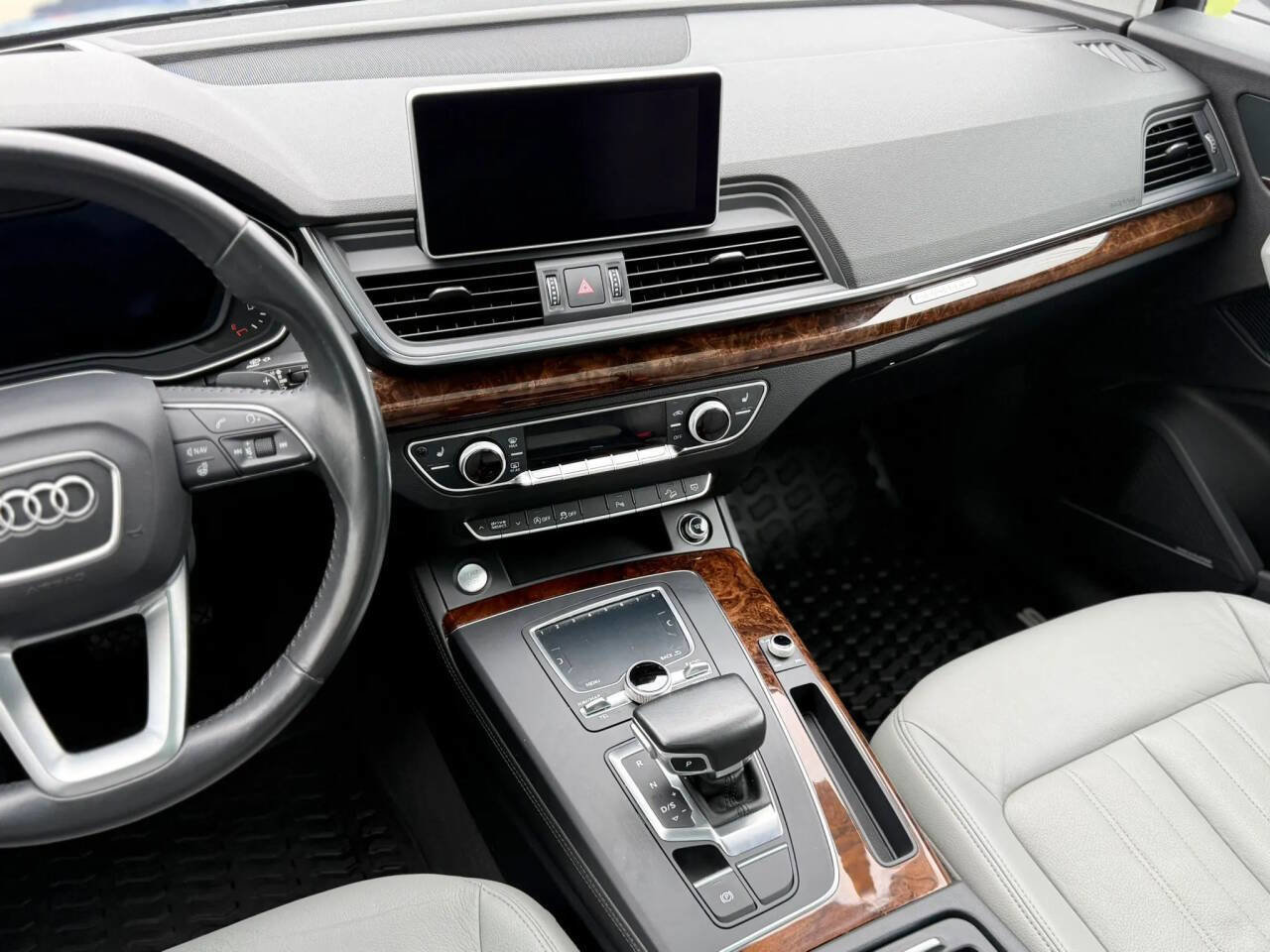 Used 2018 Audi Q5 Prestige image 19