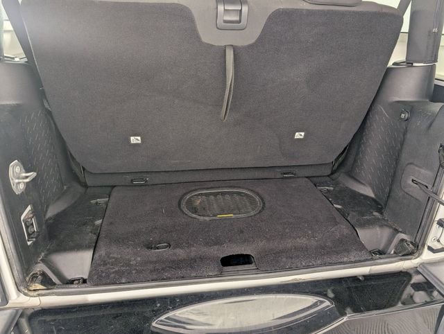 Used 2015 Jeep Wrangler Sport image 21