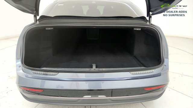 Used 2025 Lucid Air Pure RWD image 29