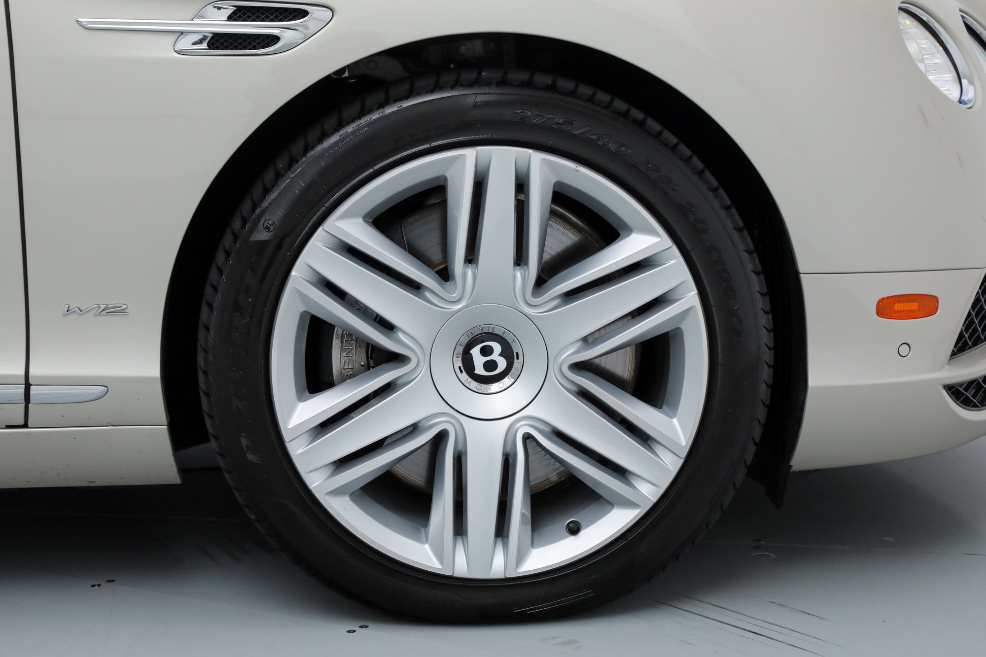 Used 2016 Bentley Continental GT AWD/4WD image 38