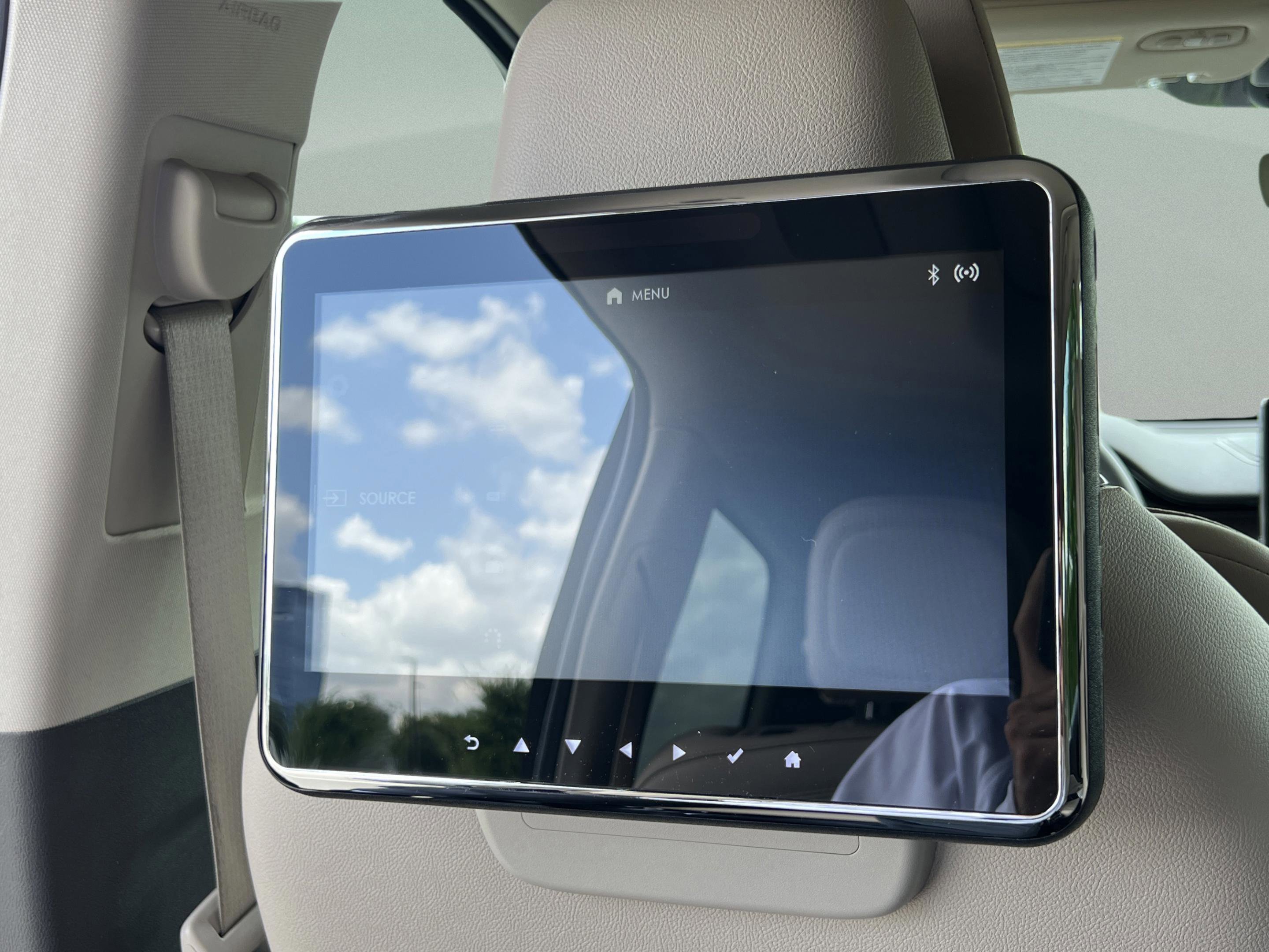 Used 2022 Lincoln Aviator Reserve w/ Equipment Group 201A image 28
