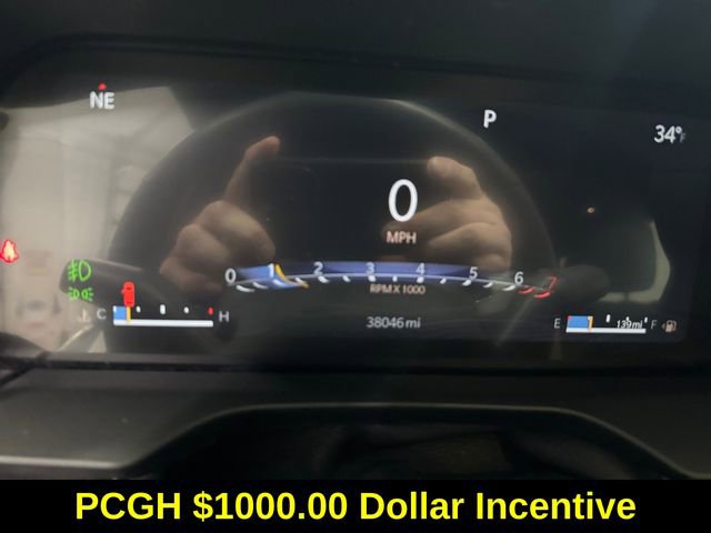 Used 2024 Jeep Grand Cherokee L Limited w/ Luxury Tech Group II image 2