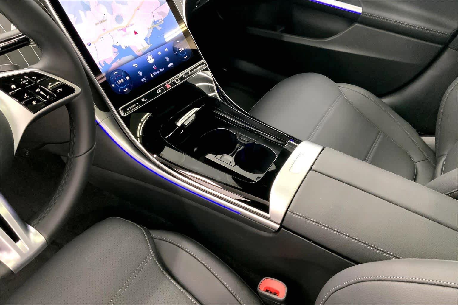 New 2026 Mercedes-Benz C 300 Sedan image 27
