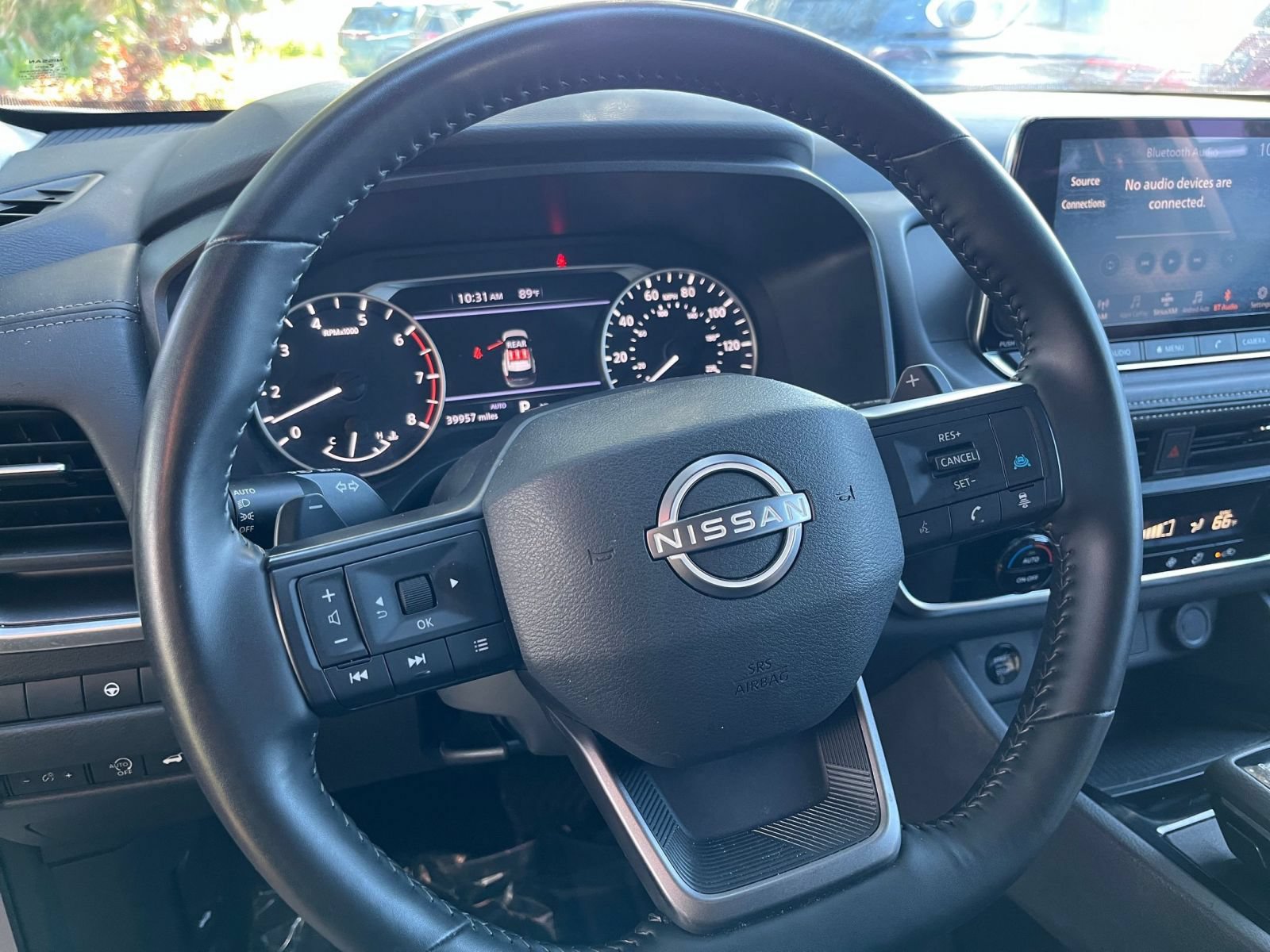 Used 2025 Nissan Rogue SV AWD/4WD image 28