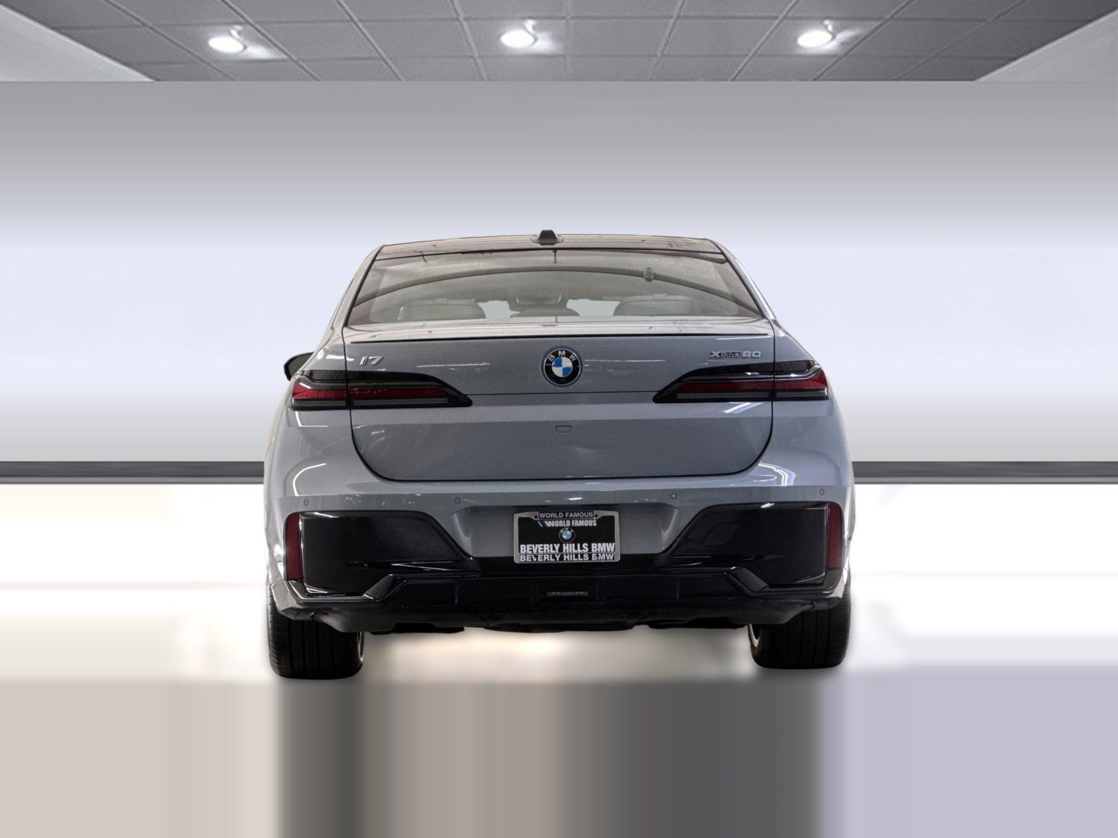Used 2023 BMW i7 xDrive60 AWD/4WD image 10