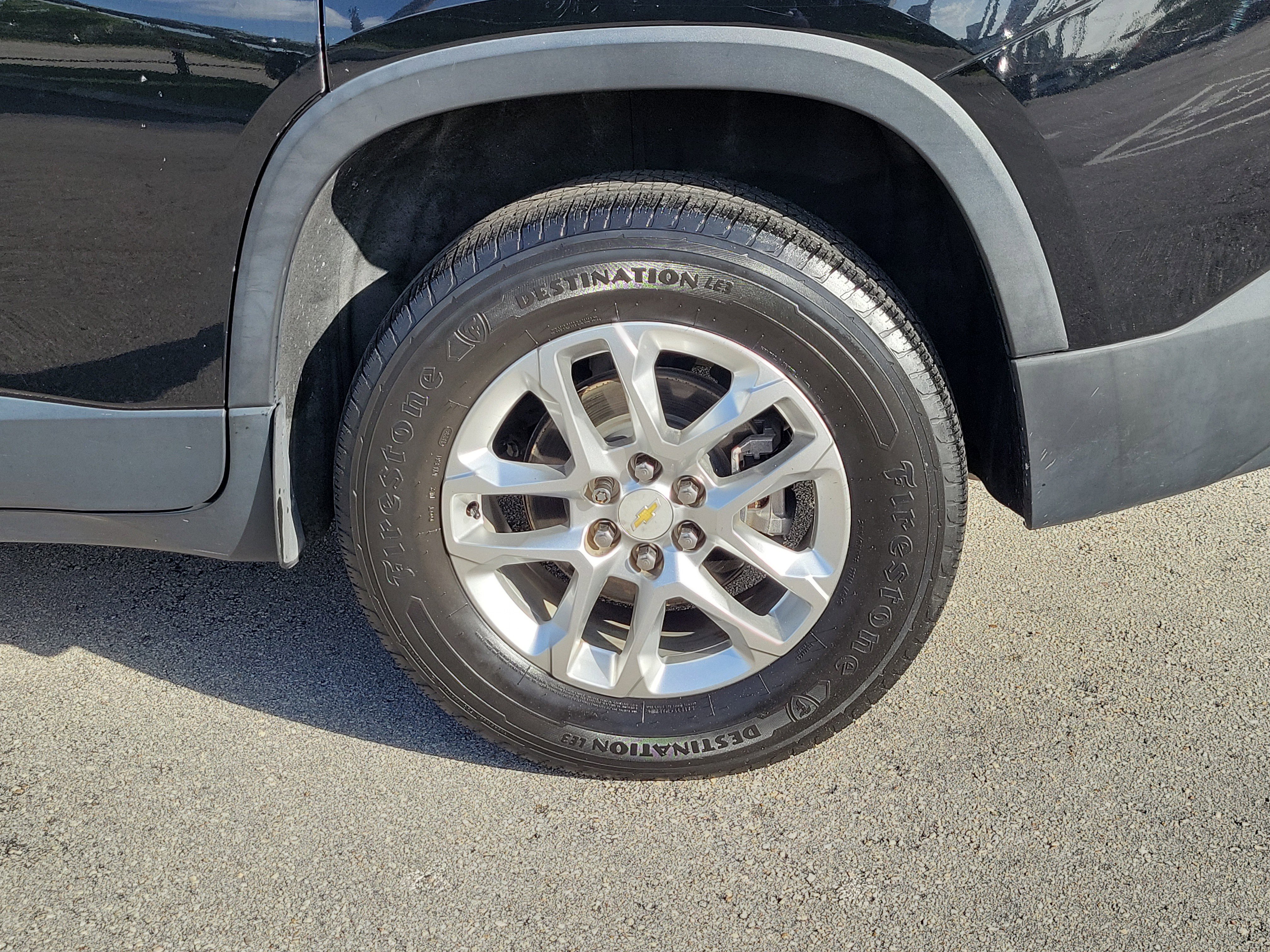 Used 2019 Chevrolet Traverse LS FWD image 27