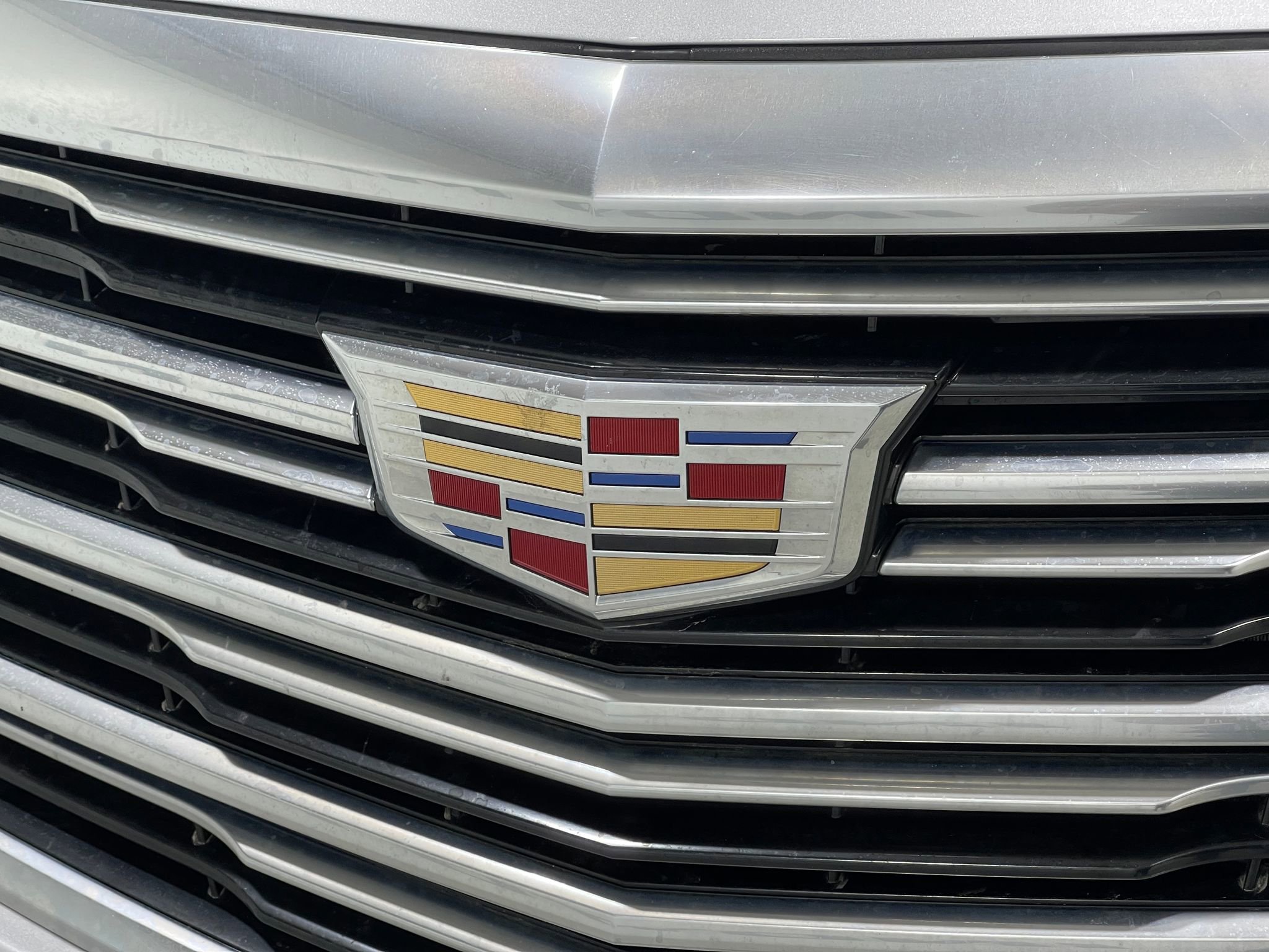 Used 2017 Cadillac XT5 Luxury image 37
