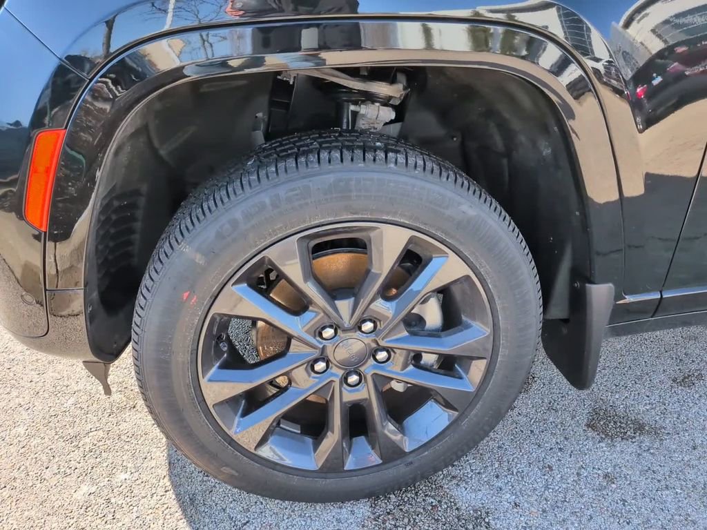 New 2026 Jeep Grand Cherokee L Limited AWD/4WD image 15