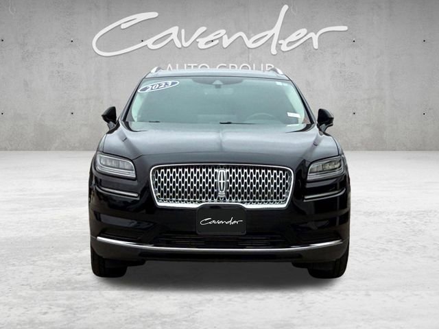 Used 2023 Lincoln Nautilus Reserve w/ Luxury Package AWD/4WD image 18