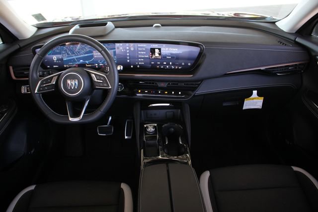 Used 2025 Buick Envision Sport Touring image 28