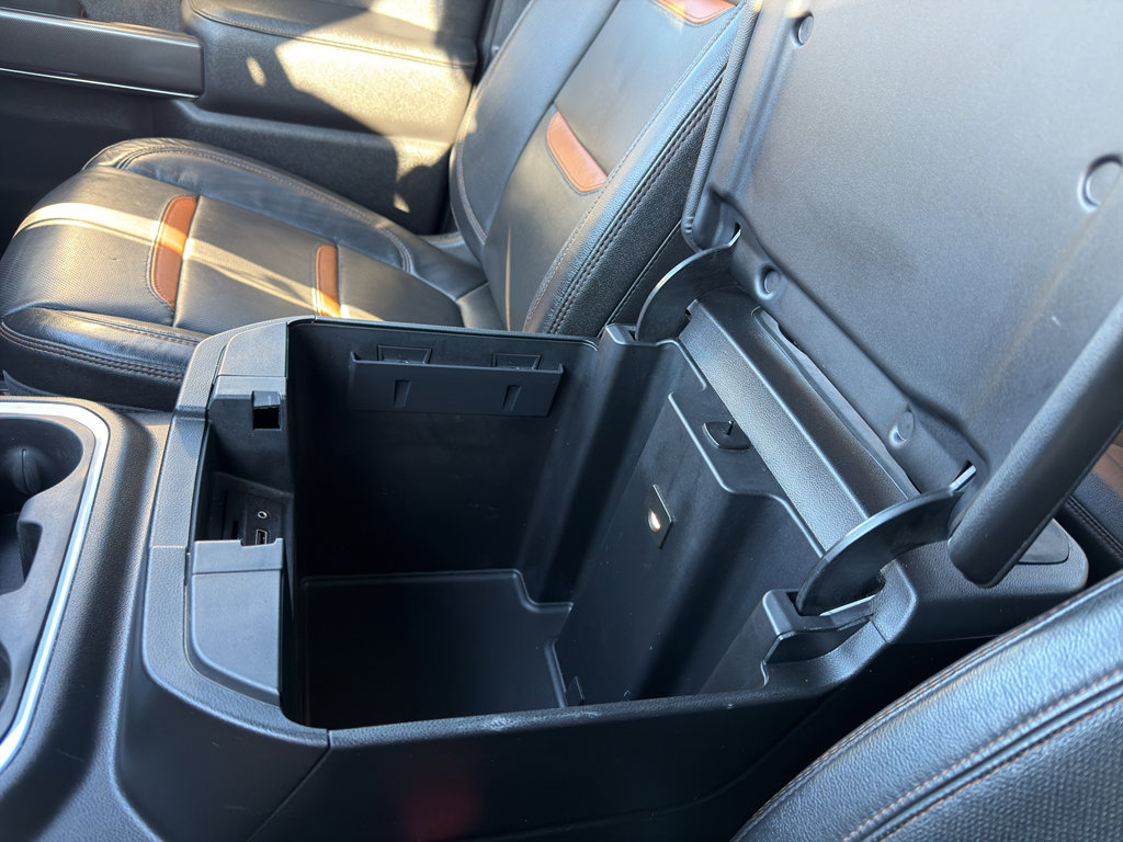 Used 2022 GMC Sierra 2500 AT4 image 32