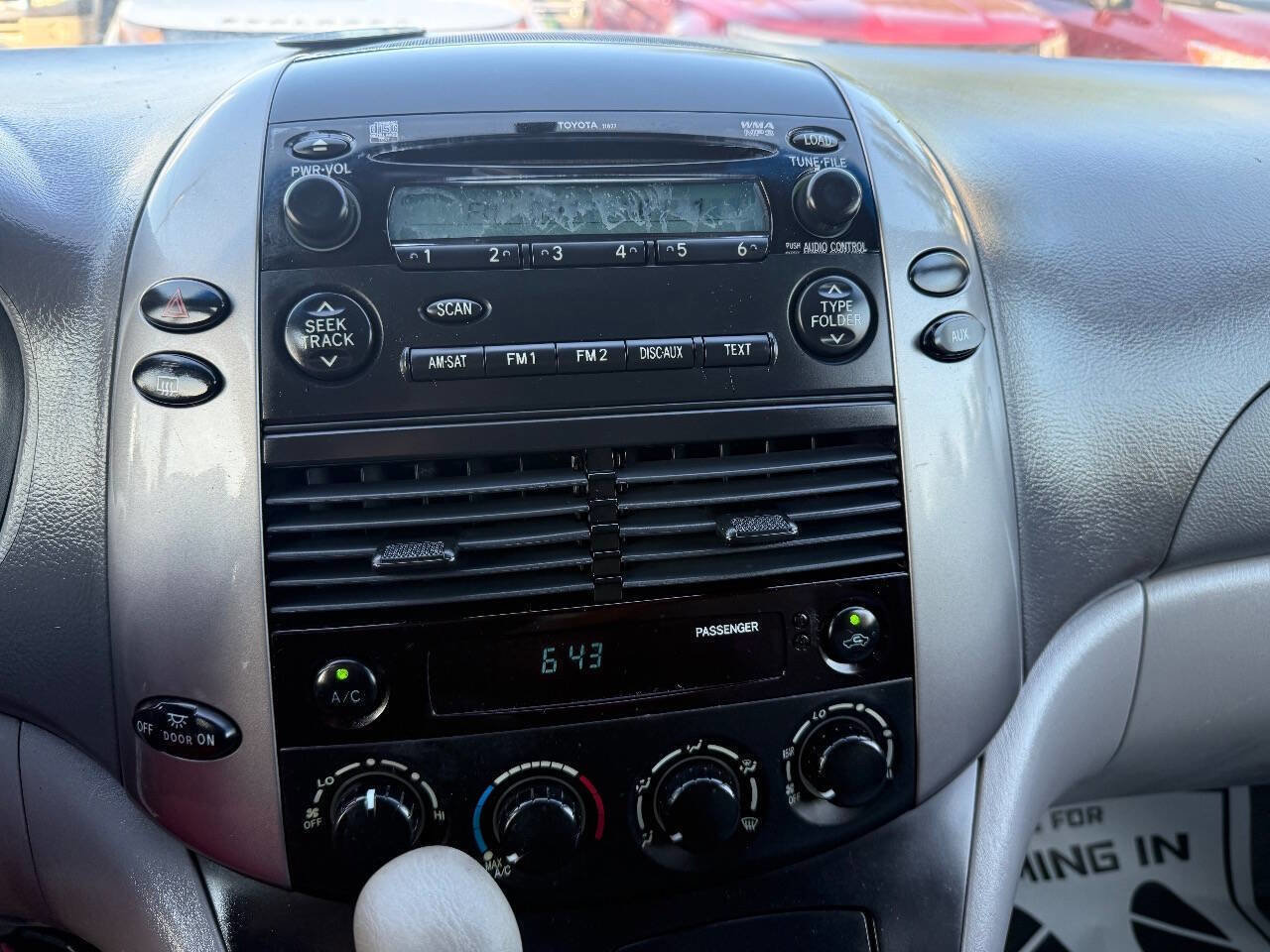 Used 2009 Toyota Sienna CE image 15