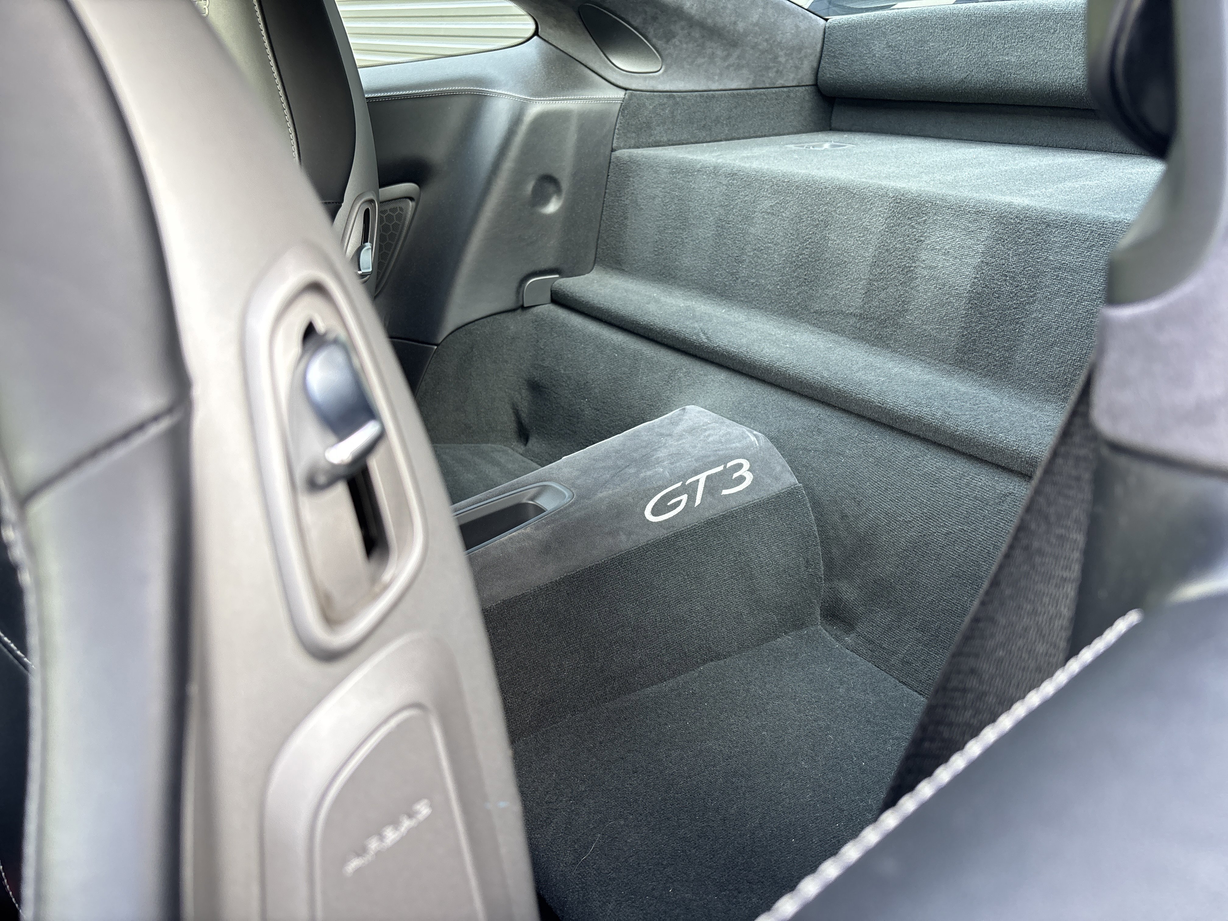 Used 2015 Porsche 911 GT3 RWD image 25