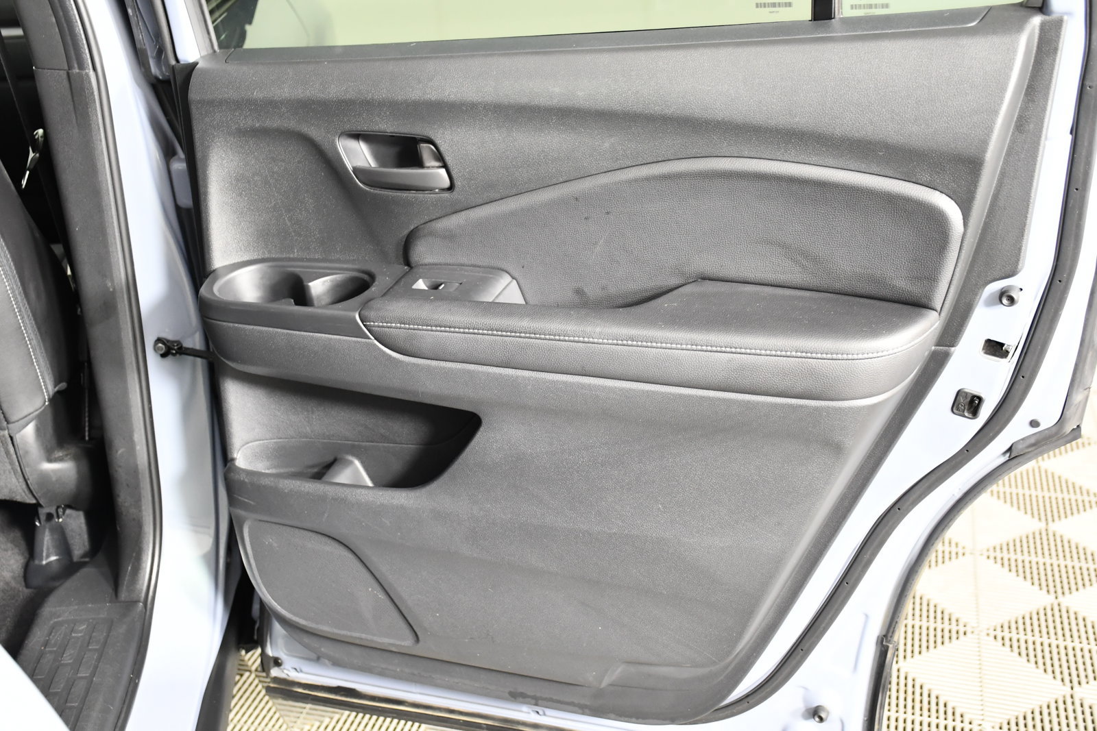 Used 2023 Honda Passport EX-L image 36