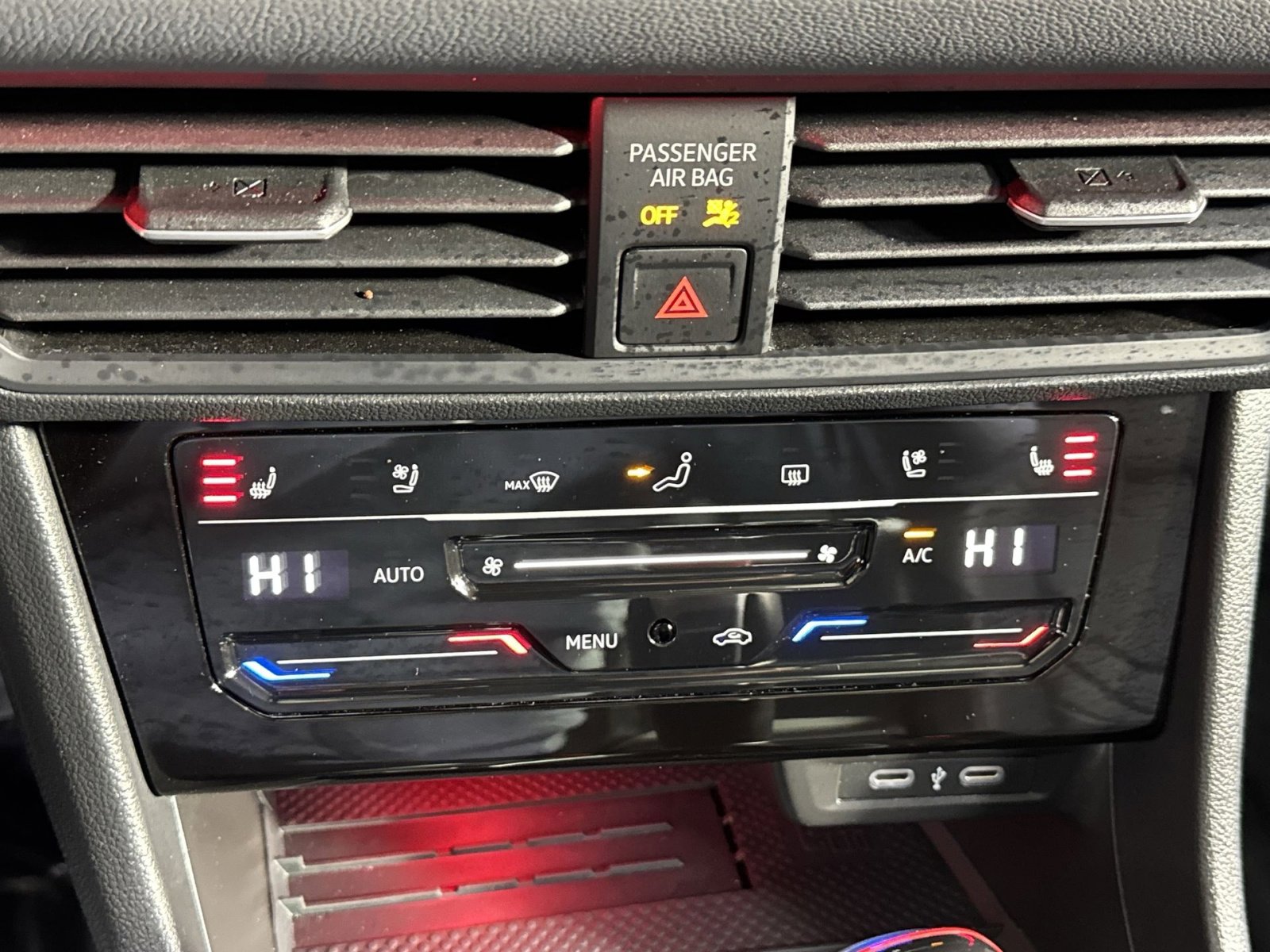 Used 2025 Volkswagen Jetta GLI Autobahn image 23