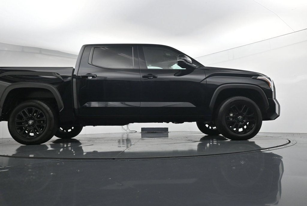 Used 2023 Toyota Tundra SR5 w/ SR5 Convenience Package AWD/4WD image 38