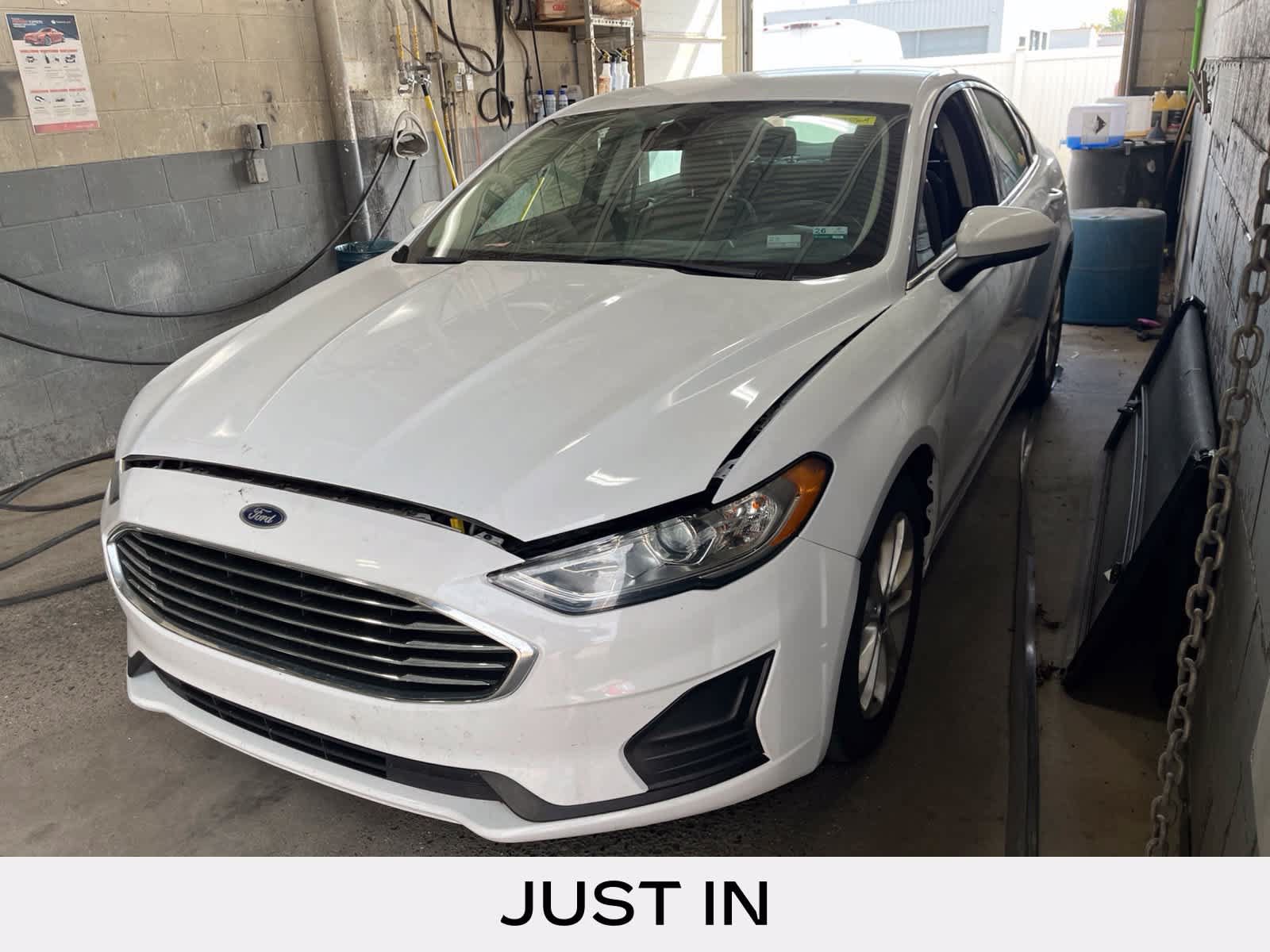 Used 2020 Ford Fusion SE