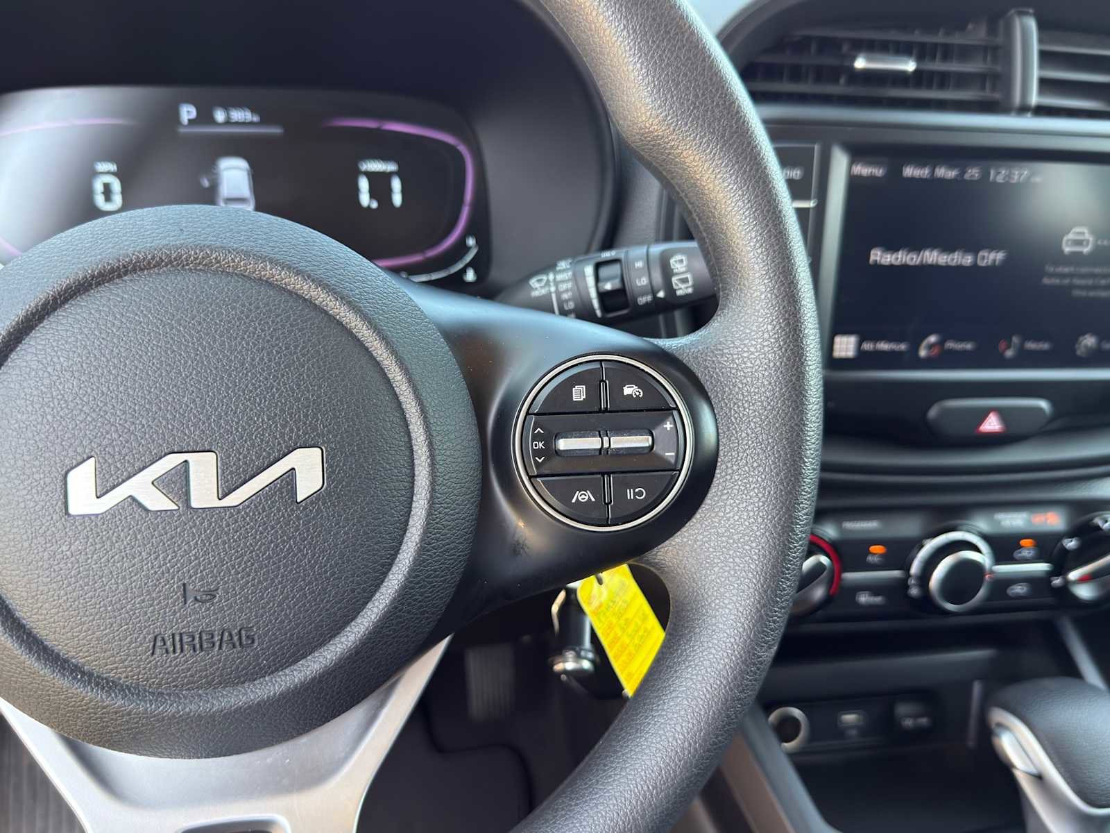 Certified 2023 Kia Soul LX w/ LX Technology Package image 20