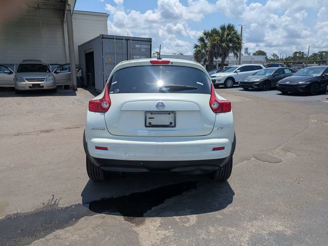 Used 2011 Nissan Juke SV FWD image 4