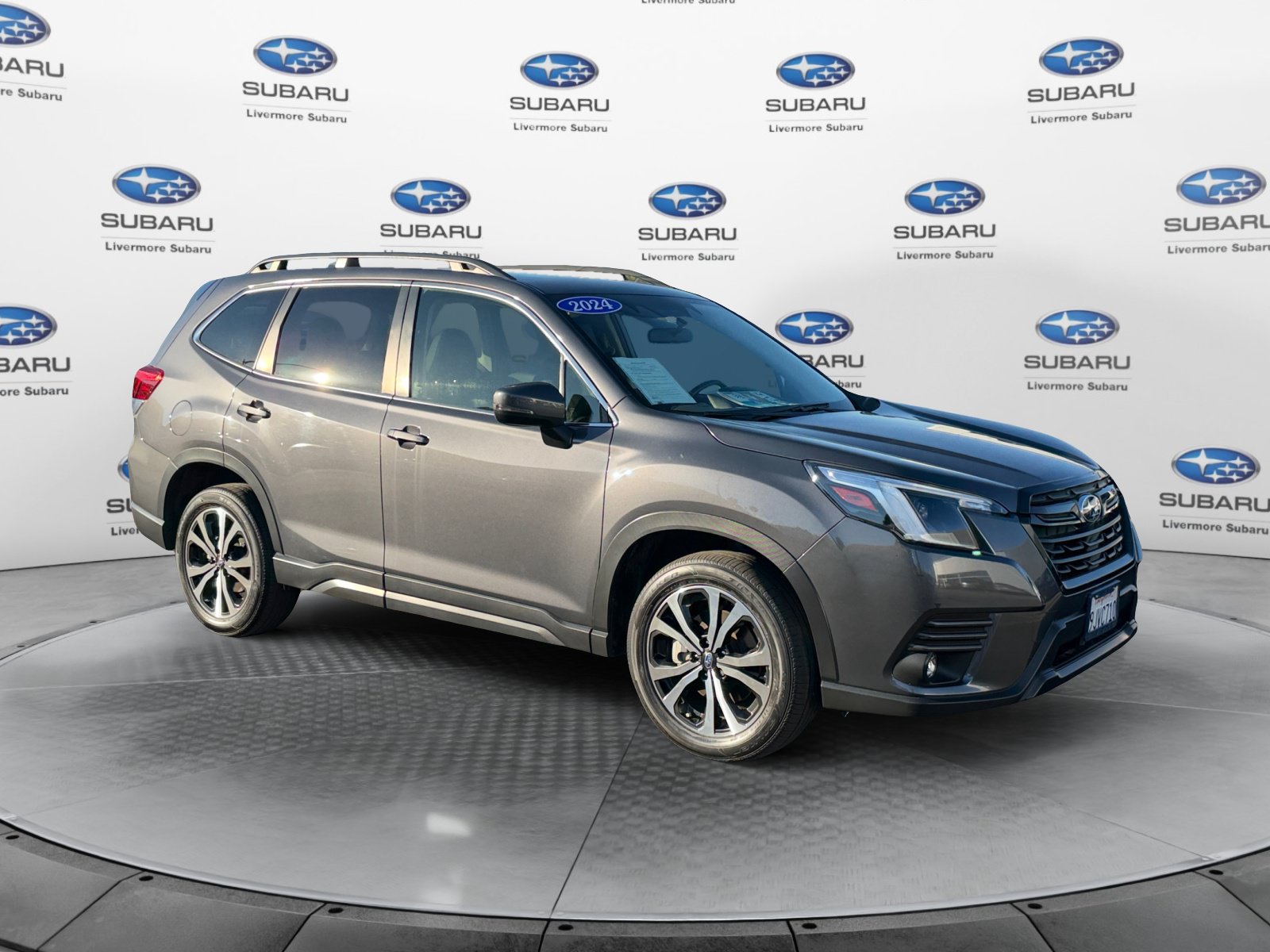 Used 2024 Subaru Forester Limited AWD/4WD image 8