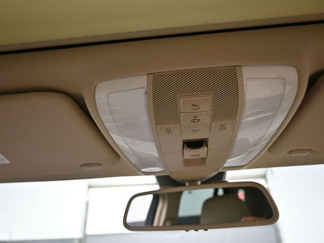 Used 2012 Mercedes-Benz GLK 350 4MATIC image 12